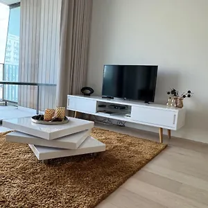 Elegant One Bedroom Apartment With Sea Views & Pool In Crystal Residence Appartement Oostende