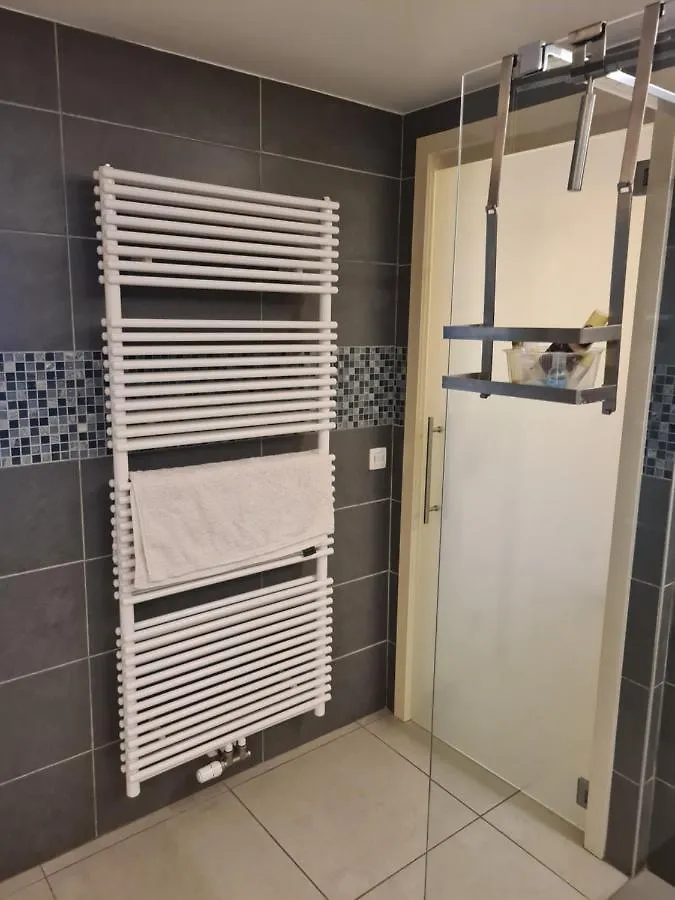 frontaal gelijkvloers seaview 80m² 2 slp Appartement Oostende