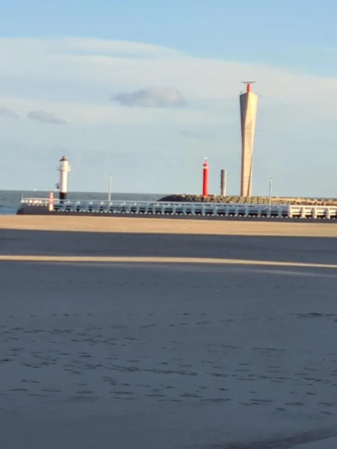 frontaal gelijkvloers seaview 80m² 2 slp Appartement Oostende